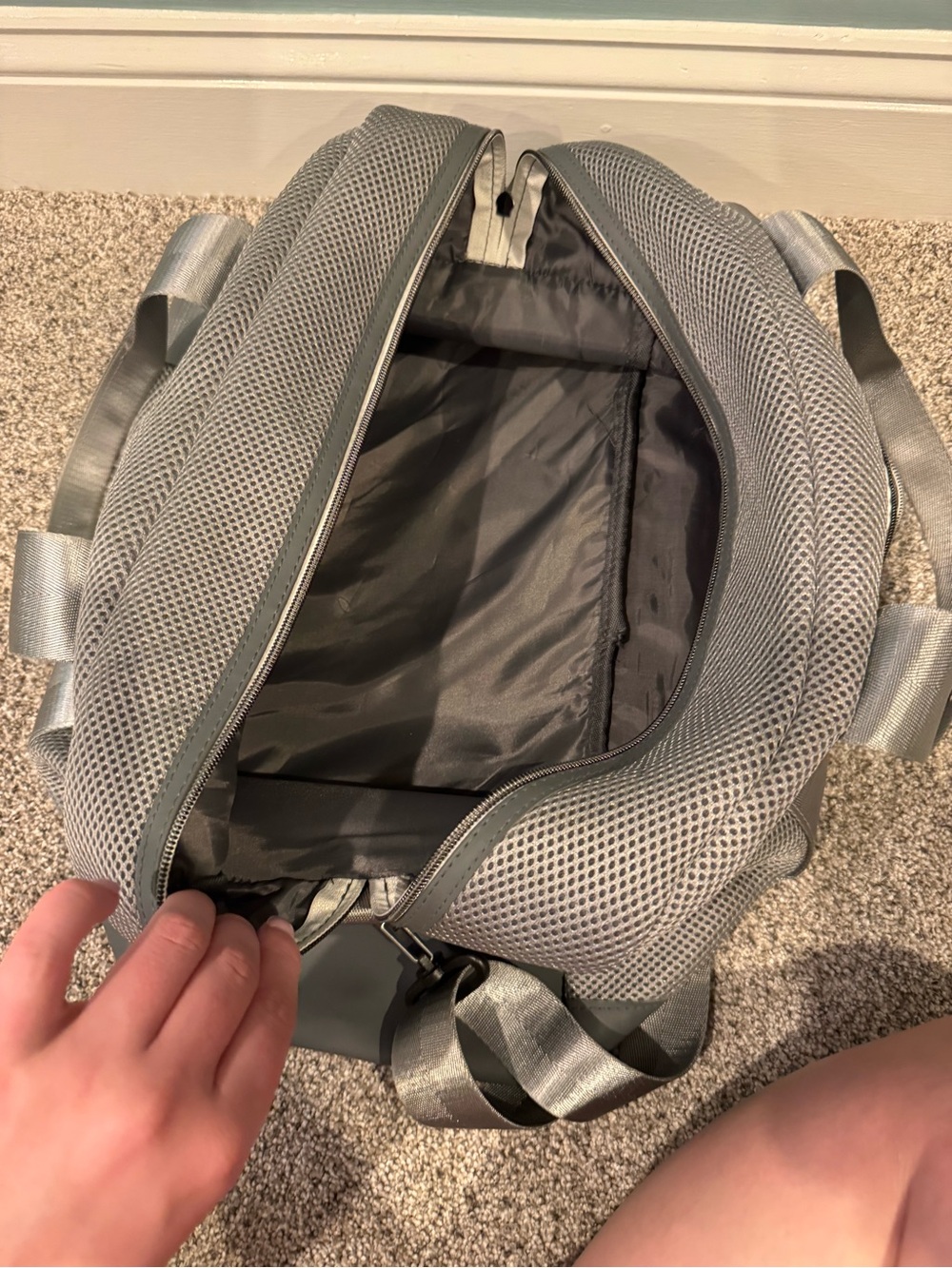 Mesh Weekender Duffel Bag - Picture 3 of 5